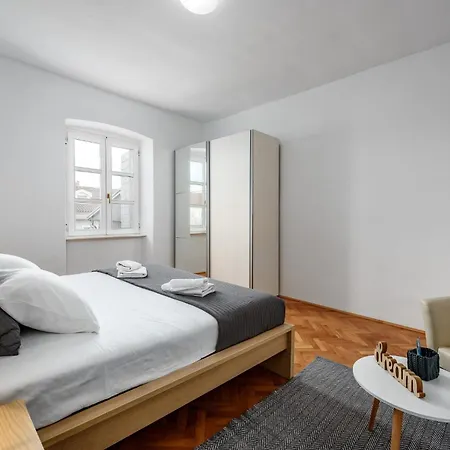 Peschiera By Briskva *