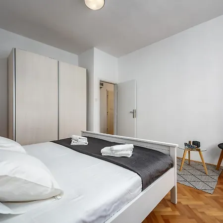 Apartment Peschiera By Briskva Porec