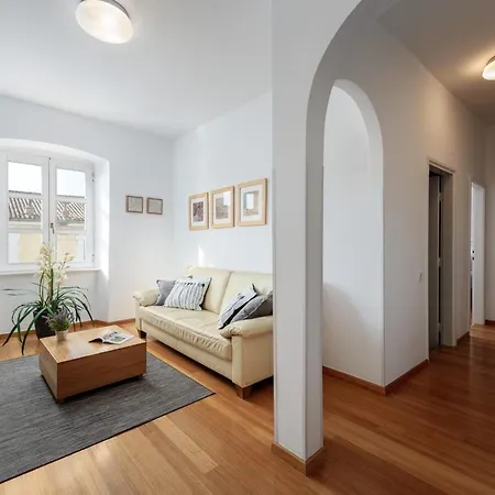 דירה Peschiera By Briskva *